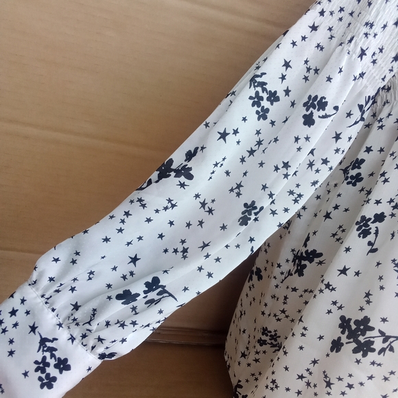 Zara Ruched Blouse White & Black Floral Stars Pattern Front Tie Balloon Sleeve - Picture 11 of 16